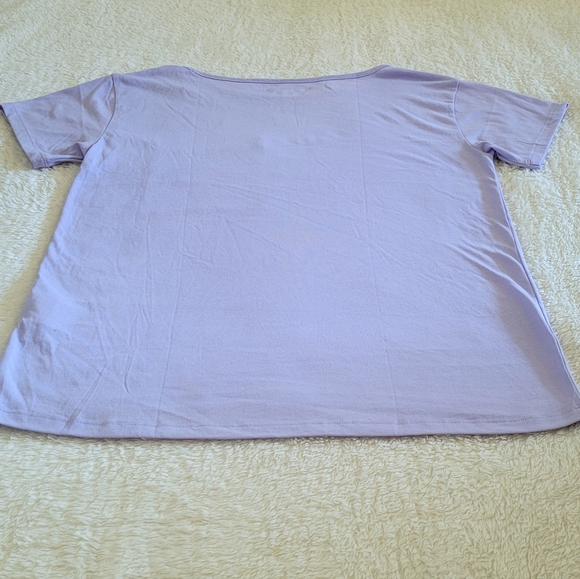 Under Armour Oversized Lavender Graphic Tee👕 - NWT - Picture 11 of 12